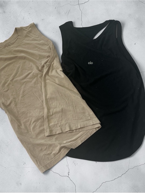 ALO Yoga Tops - Alo Black Ribbed Lululemon Beige Crewneck Tee Bundle